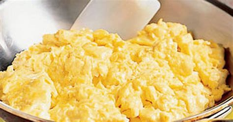 can i make scrambled eggs with just egg yolks