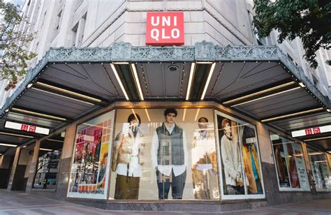 can i return uniqlo online order in store