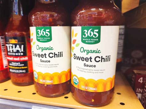 can i substitute sriracha for sambal oelek