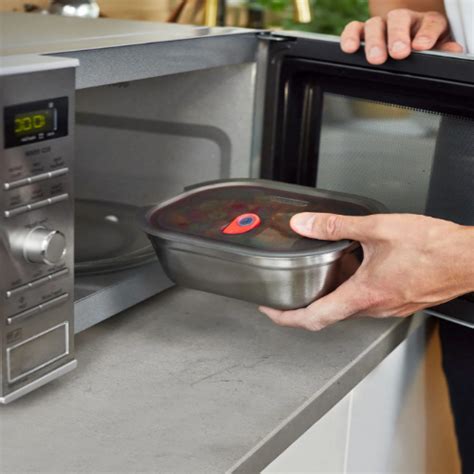 Can Tin Containers Be Microwaved