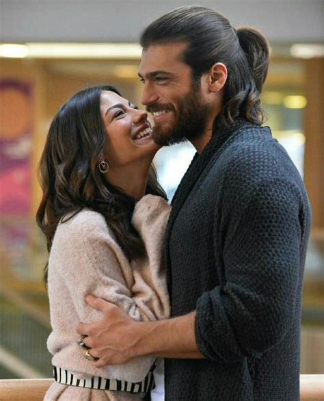 can yaman demet ozdemir relationship