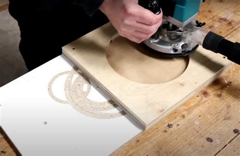 Can You Cut A Circle With A Router