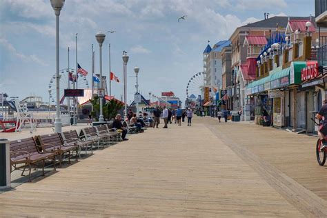 can you drive on the beach in ocean city md
