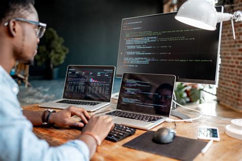 can you get a web developer job with an associate's degree