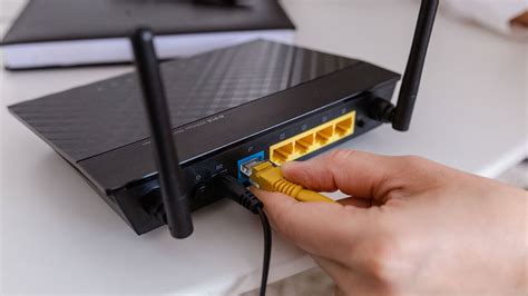 can you plug ethernet into router
