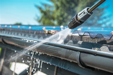 can you pressure wash gutters