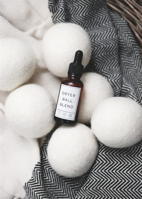 can you put essential oils on dryer balls