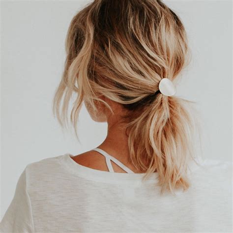 Stunning Can You Put Shoulder Length Hair In A Ponytail For Long Hair