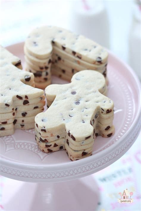 Inside Out Chocolate Chip Cookies Broma Bakery