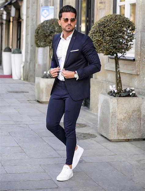 can you wear suit pants casually
