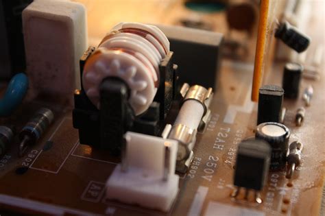 usb c USBC socket broke on an LG monitor. Can I hardwire a USBA