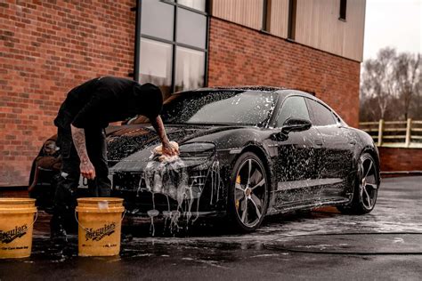 Can I Clean Car Windows With Windex? WeeBitCleaning