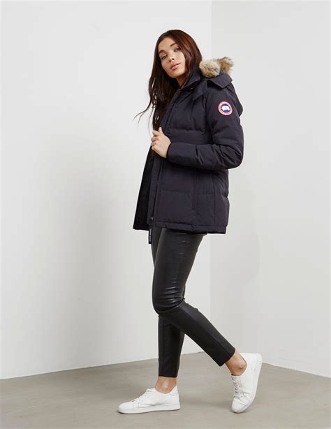 canada goose jacket chelsea parka