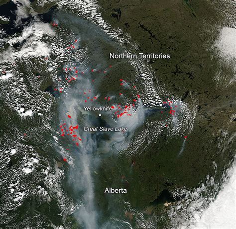 canadian forest fire smoke map satellite