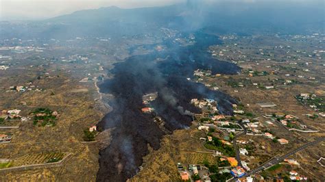 canary island volcano eruption 2022