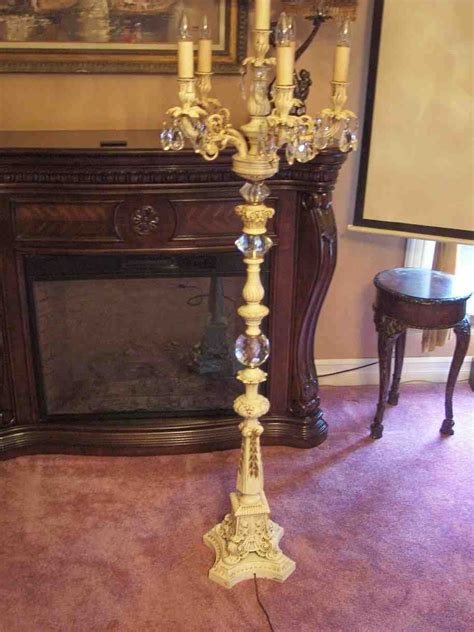 Candelabra Floor