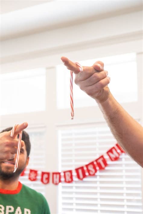 candy cane catch game