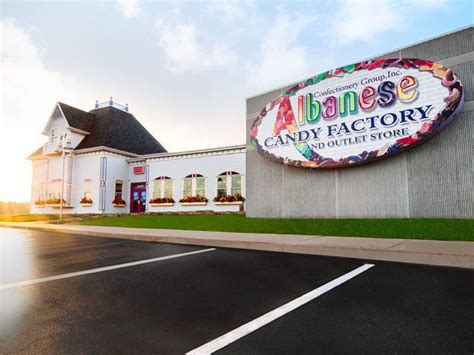 Candy Factory Albanese