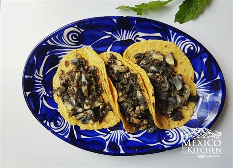 canned huitlacoche recipes