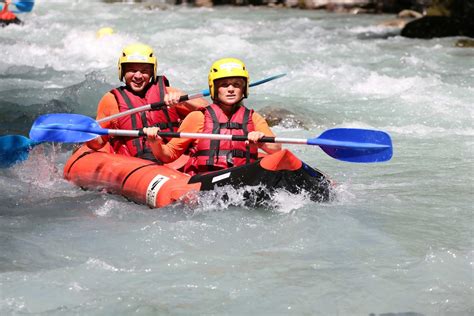 cano rafting experience