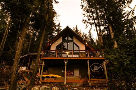 Entire home/apt in Leavenworth, United States. Canoe Cove is luxury in