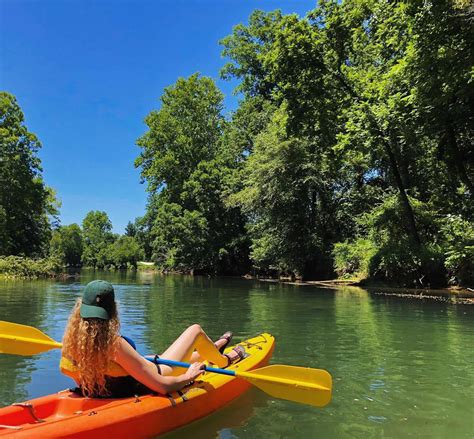 Big Canoe, GA hiking trail & outdoor adventure guide Canoe trip