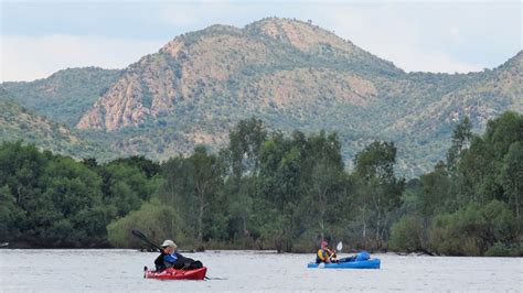 SN151911.JPG (image) Boat tent, Canoe camping, Sailing gear