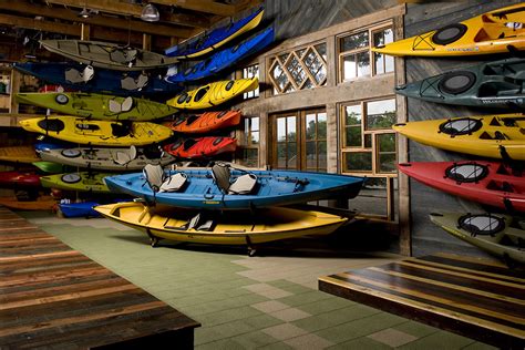 How to Store a Canoe? The Coastal Side