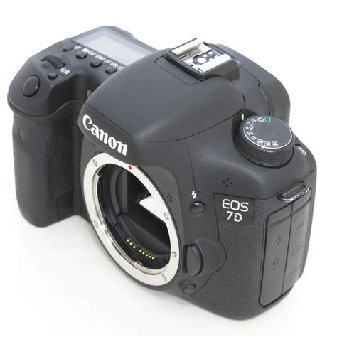 Canon 7D Digital Camera Used