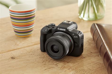 Canon Mirrorless Camera Entry Level