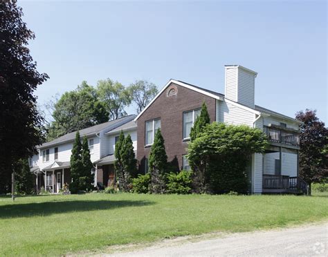 canterbury woods apartments queensbury ny