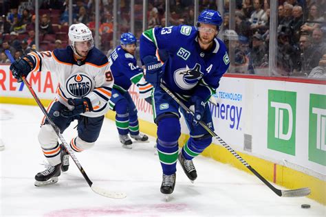 canucks hockey game start time