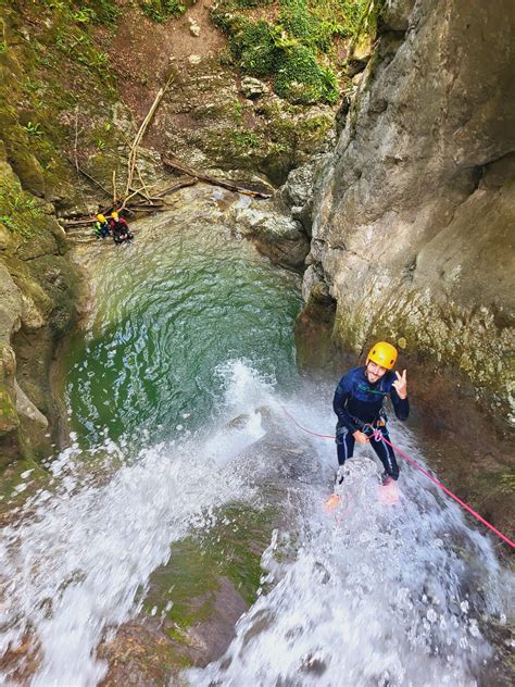 canyoning description
