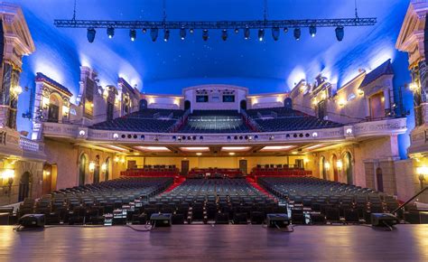 capitol theatre flint mi