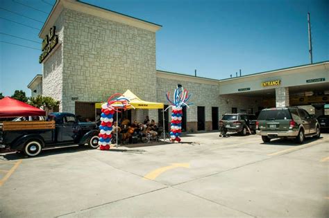 Car Wash In Flower Mound: Keeping Your Vehicle Sparkling Clean