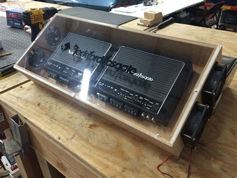 Car Amp Cooling Rack