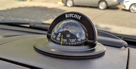 car compass