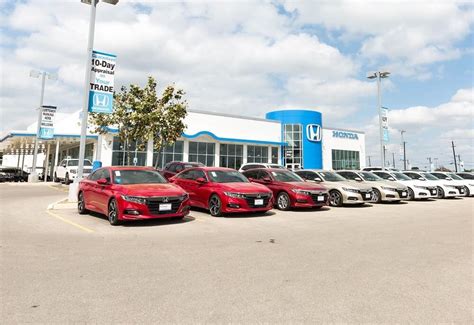 car dealer used car inventory near me