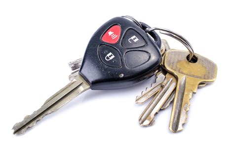 car key and locksmith