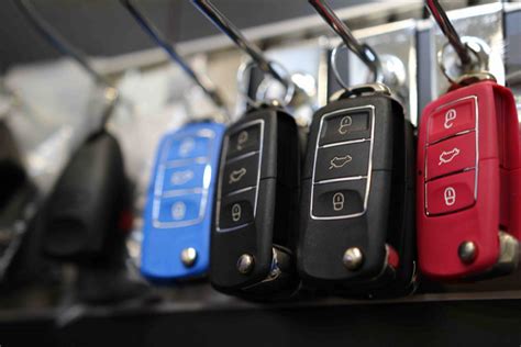 car key locksmith costs