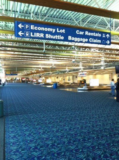 car rentals at macarthur airport shuttle