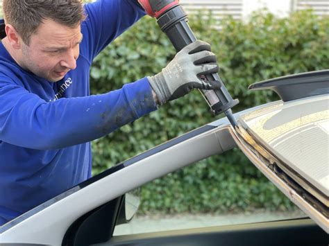 Car Window Installation