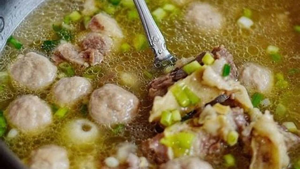 Rahasia Meracik Kuah Bakso Gurih, Nikmat yang Bikin Nagih!