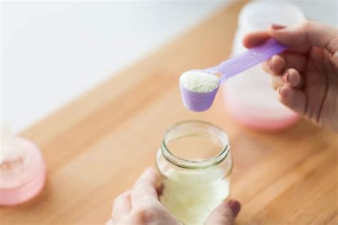 Cara Membuat Susu Formula yang Benar dan Higienis untuk Bayi