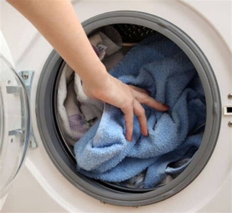 Cara Mencuci Baju Dengan Mesin Cuci