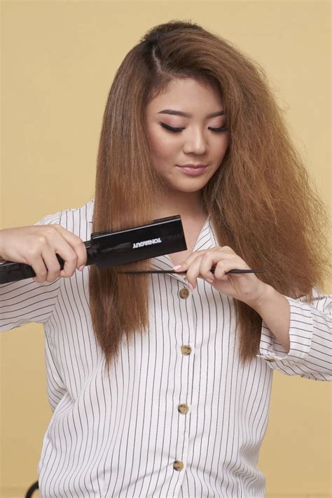 Rahasia Meluruskan Rambut Mengembang: Panduan Lengkap untuk Rambut Halus & Berkilau
