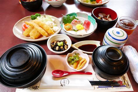 cara menyajikan makanan Jepang