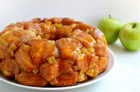 caramel apple monkey bread recipe