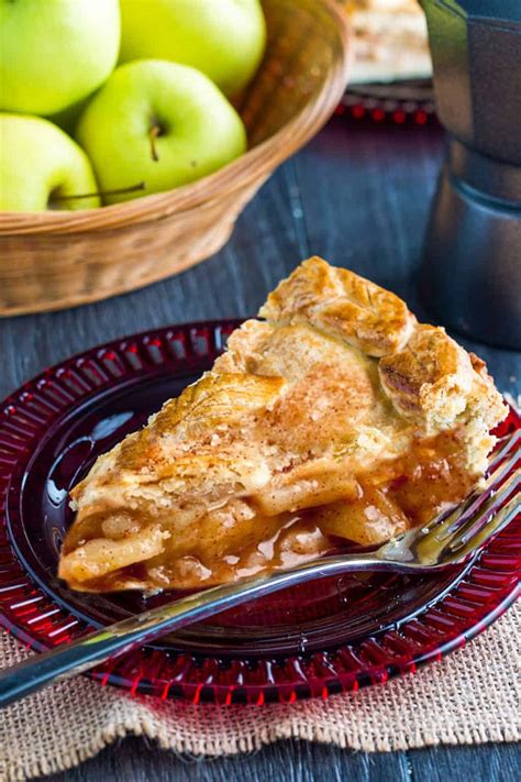 Caramel Apple Pie