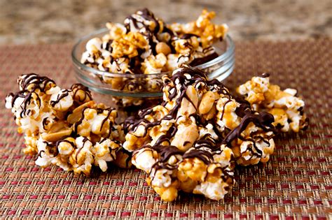 caramel chocolate popcorn recipe
